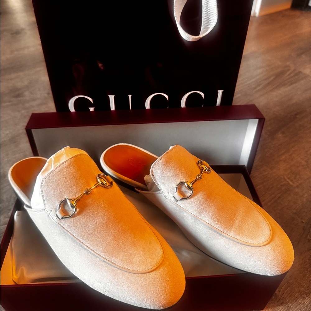 Gucci women’s White Loafers
